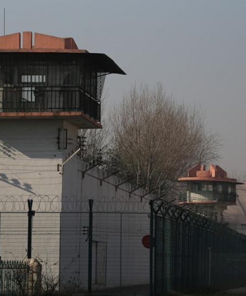 河北省保定市某监狱测温安检门方案